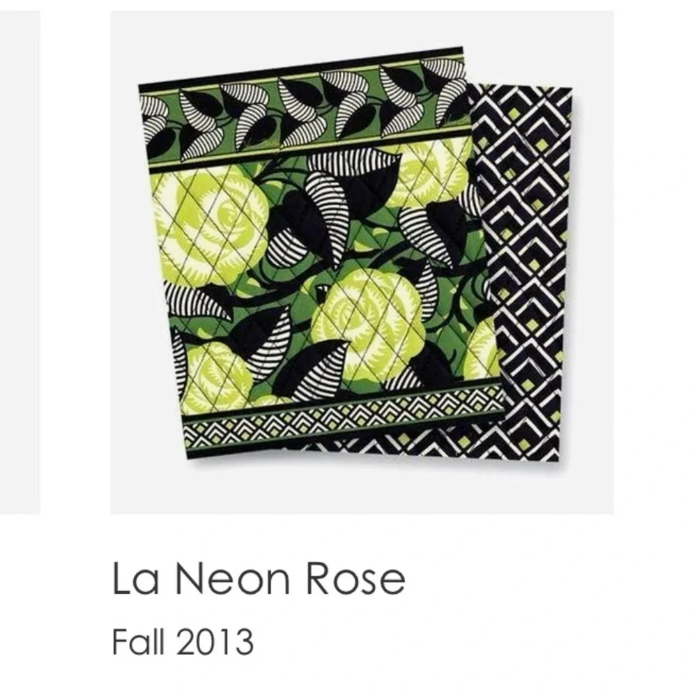 VERA BRADLEY La Neon Rose 2013 Large Plastic Lined Cosmetic Case Yellow Roses